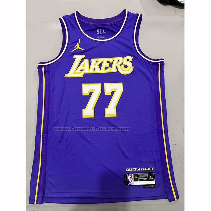 Maglia Los Angeles Lakers Luka Doncic No 77 Statement 2025-26 Viola